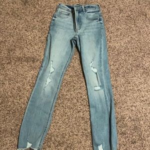 LIGHT BLUE SKINNY HIGH RISE JEANS